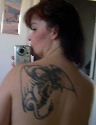 dragon tattoo back. ack tattoo women sexy girls,