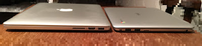 厚さの比較（左;Macbook Pro 13、右:Chromebook Flip）