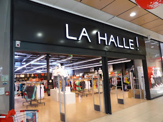   halles aux vetements, robe naf naf la halle, gémo chaussures, la halle soldes, la halle vetement femme, la halle paris, magasin la halle, vetement mode, vetement femme fashion