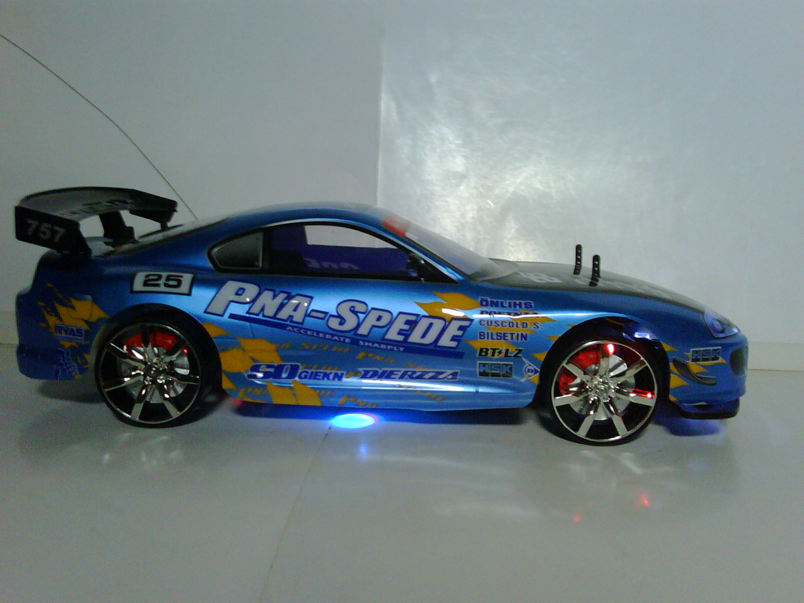 Mobil RC Drift Toyota Supra Skala 110 Nqd MOBIL RC DRIFT