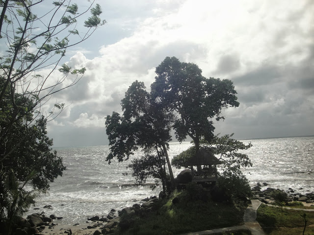 pantai bukit batu, belitung, belitung timur, KKN, UGM