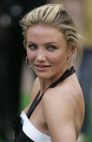 pictures of cameron diaz hairstyles. Cameron Diaz updo haircut
