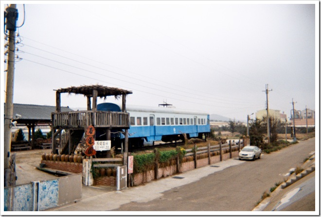 9499027