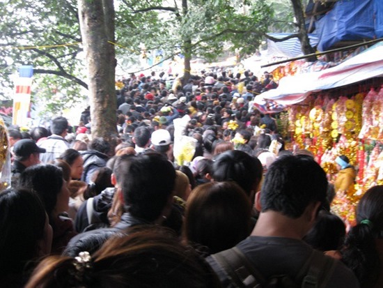 le-hoi-chua-huong (4)