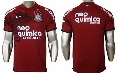 Fotos da nova camisa do Corinthians