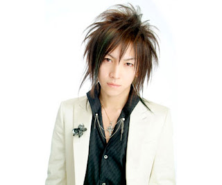 Japanese Men Hairstyle Pictures - Mens Hairstyle Ideas for 2011