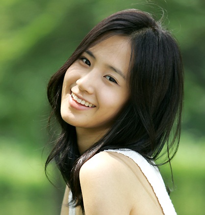 TREN GAYA REMAJA TERBARU: yuri snsd (girl generation 