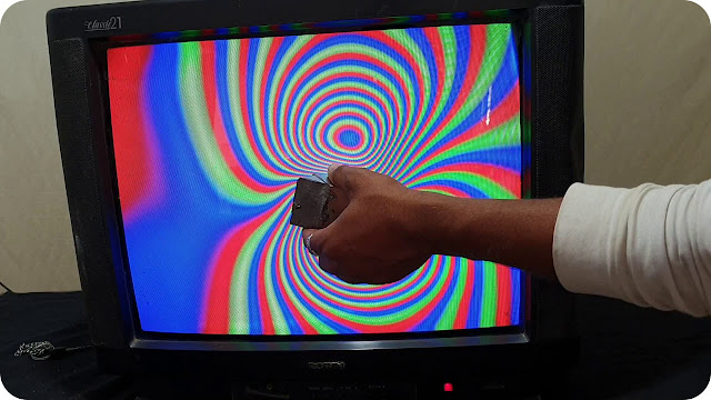 why magnet affect tv screen,why magnet distort tv screen,why magnet messup tv screen