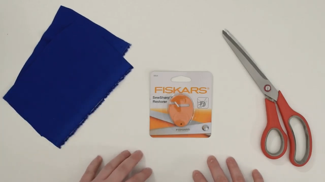 Fiskars 98547097 SewSharp Scissors Sharpener