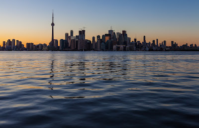 Capvespre a l'Illa de Toronto, Llac Ontàrio, Canadà.