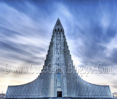 The  Church of  Hallgrimur ,  Reykjavik ,  Iceland