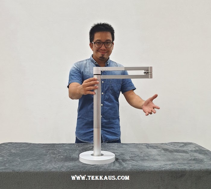 Dyson Solarcycle Desk Light Review-The Best Desk Lamp | Tekkaus® | Malaysia Lifestyle Influencer