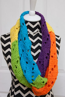 http://translate.googleusercontent.com/translate_c?depth=1&hl=es&rurl=translate.google.es&sl=auto&tl=es&u=http://www.mooglyblog.com/neon-dreams-infinity-scarf/&usg=ALkJrhjli7LL-14hEh2l6SP7JopjGLMzZQ