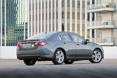 2010-Acura-TSX-V-6-New-Car-Review-Rear-Side