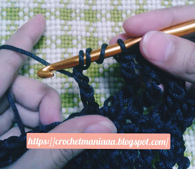 How-to-make-triple-treble-crochet, how-to-make-trtr-in-crochet