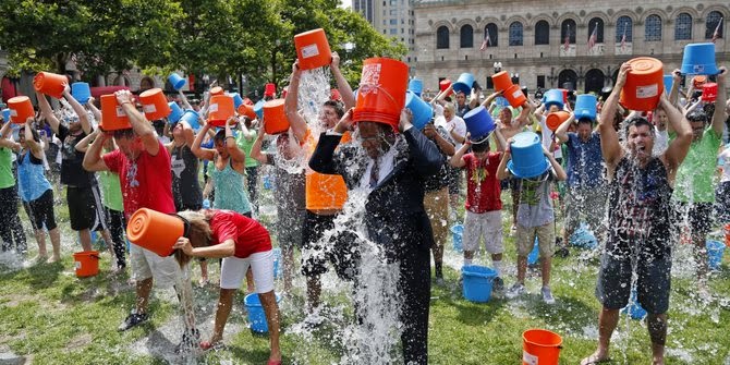 Foto Ice Bucket Challenge