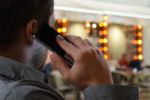 ΕΡΩΤΙΚΕΣ ΙΣΤΟΡΙΕΣ ΣΤΟ ΤΗΛΕΦΩΝΟ - Γιατί μας ανάβουν τόσο ; ΕΡΩΤΙΚΕΣ ΙΣΤΟΡΙΕΣ ΣΤΟ ΤΗΛΕΦΩΝΟ - Γιατί μας ανάβουν τόσο ;