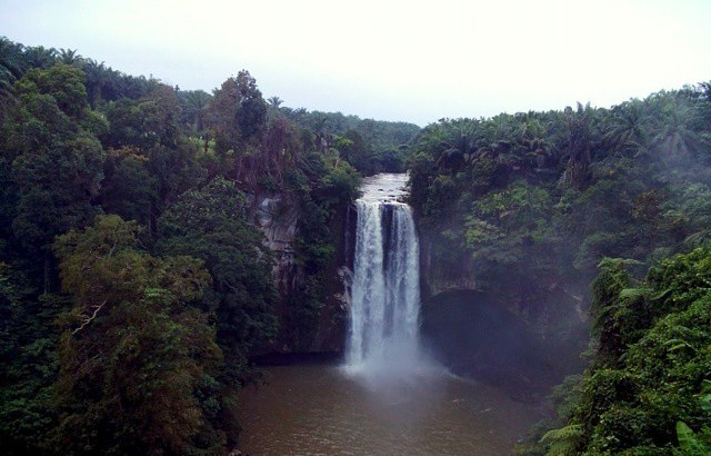 Air Terjun Tonduhan