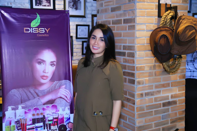 Dissy Cosmetic "Tunjukan Jati Dirimu" 