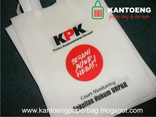 Tas | Pabrik tas spunbond press | Tas kain | goodie bag | tas spunbond | goody bag | non woven bag | tas promosi | souvenir pernikahan | tas furing