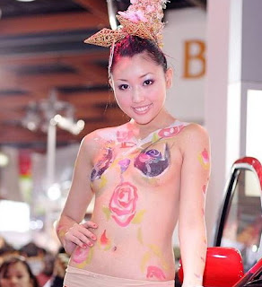 Asian Girls Body Painting 