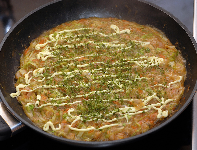 Món Monja yaki