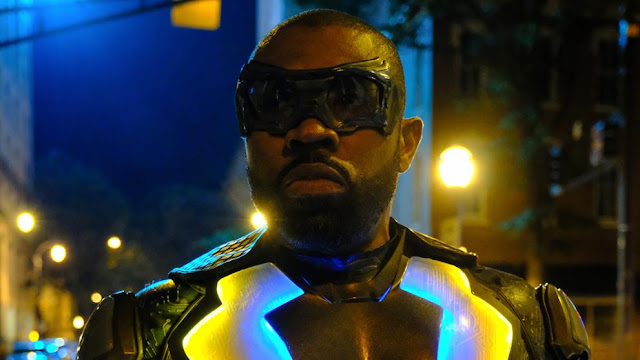 descargar black lightning  mega