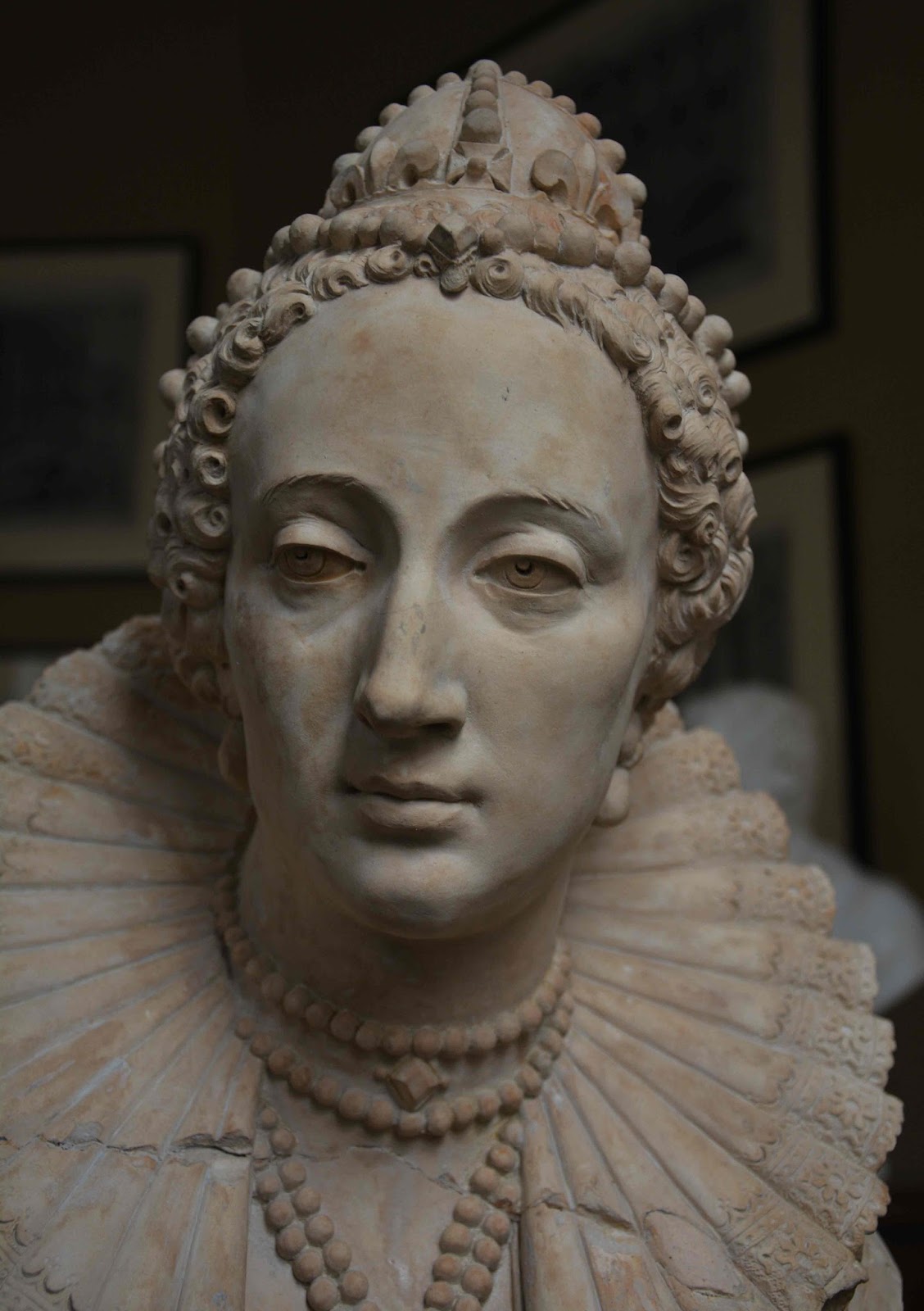 Bath, Art and Architecture: A terracotta bust of Elizabeth ...
