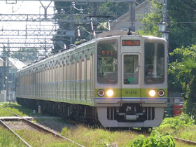 京王電鉄　各停　府中競馬正門前行き4　都営10-000形270F(土日運行)