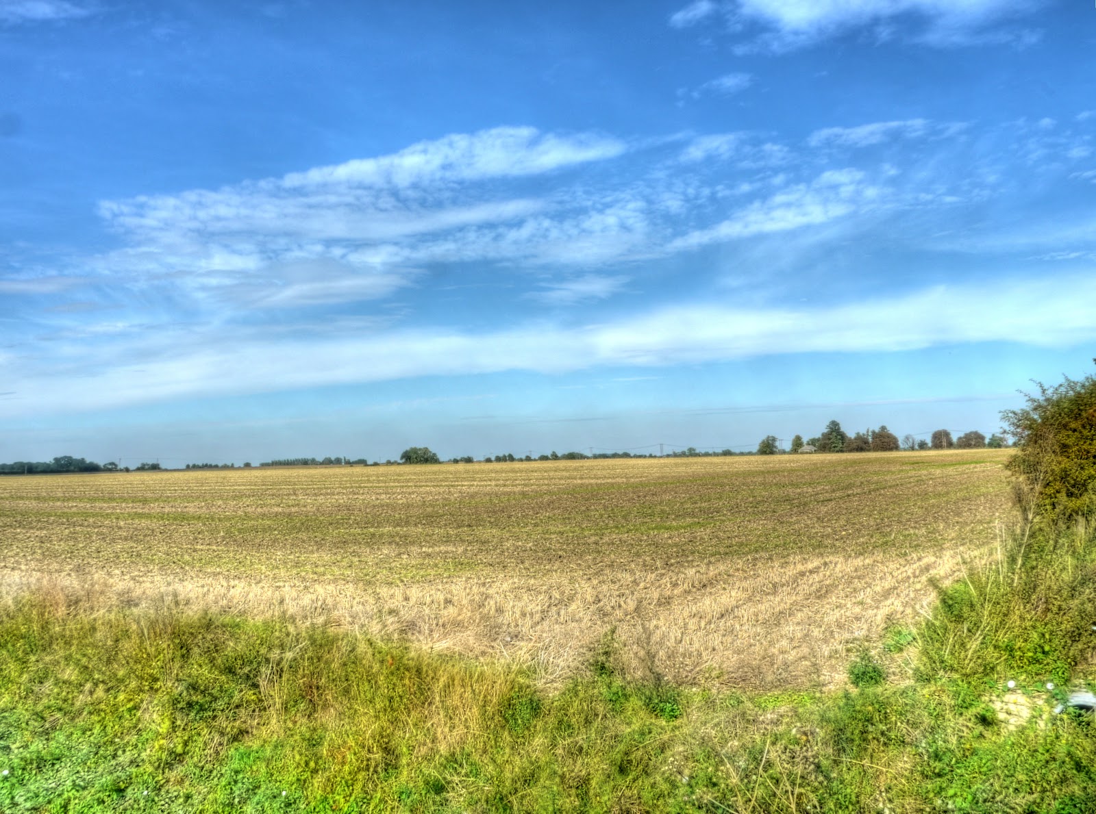 P1170809_3_4_5_6_7_8_tonemapped.jpg