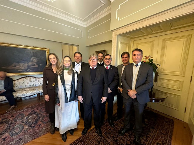 João Azevêdo apresenta oportunidades de investimento no setor turístico a empresários de Portugal