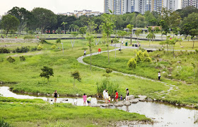 Bishan-Ang Mo Kio Park in Singapore where activity can be created from natural condition.