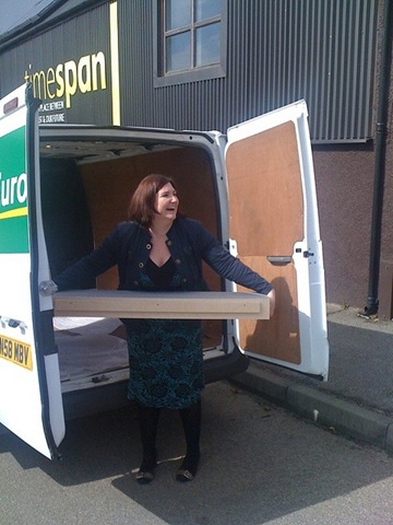 Unloading-shelves-at-Timespan-for-Me