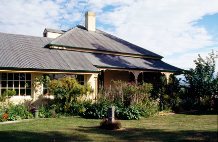external image Old%2BIllaroo%2Brt43838-7763.jpeg