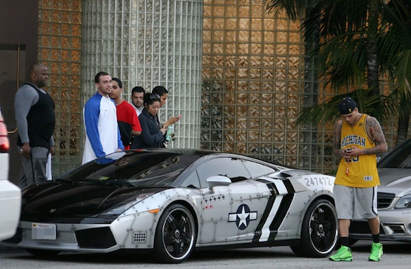 The singer drove up in his custom painted Lamborghini Gallardo