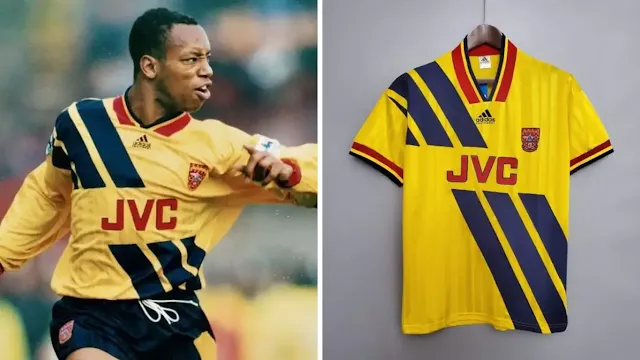 Arsenal Away kit from the 1993/1994 season