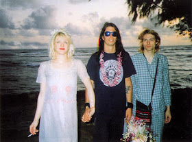 Fotografías de la boda de Kurt Cobain y Courtney Love