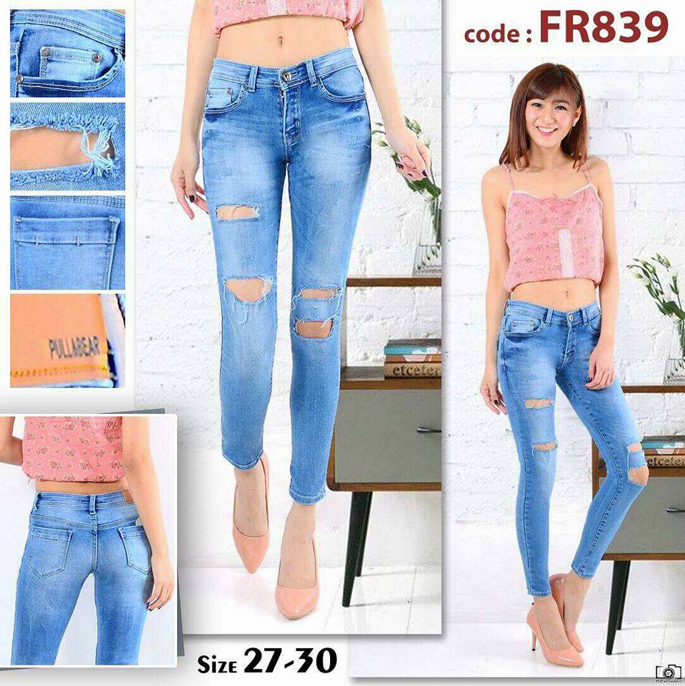  Celana  Jeans  Sobek  Wanita