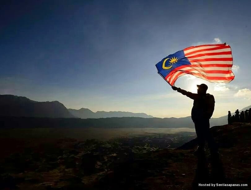 5 Kepentingan Menghormati Bendera Kebangsaan