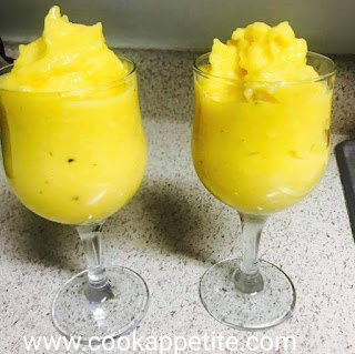 Fresh mango, Pineapple and ginger blend together to give this smoothie a perfect smoothie twist. A great Smoothie Recipe for all vegan lovers