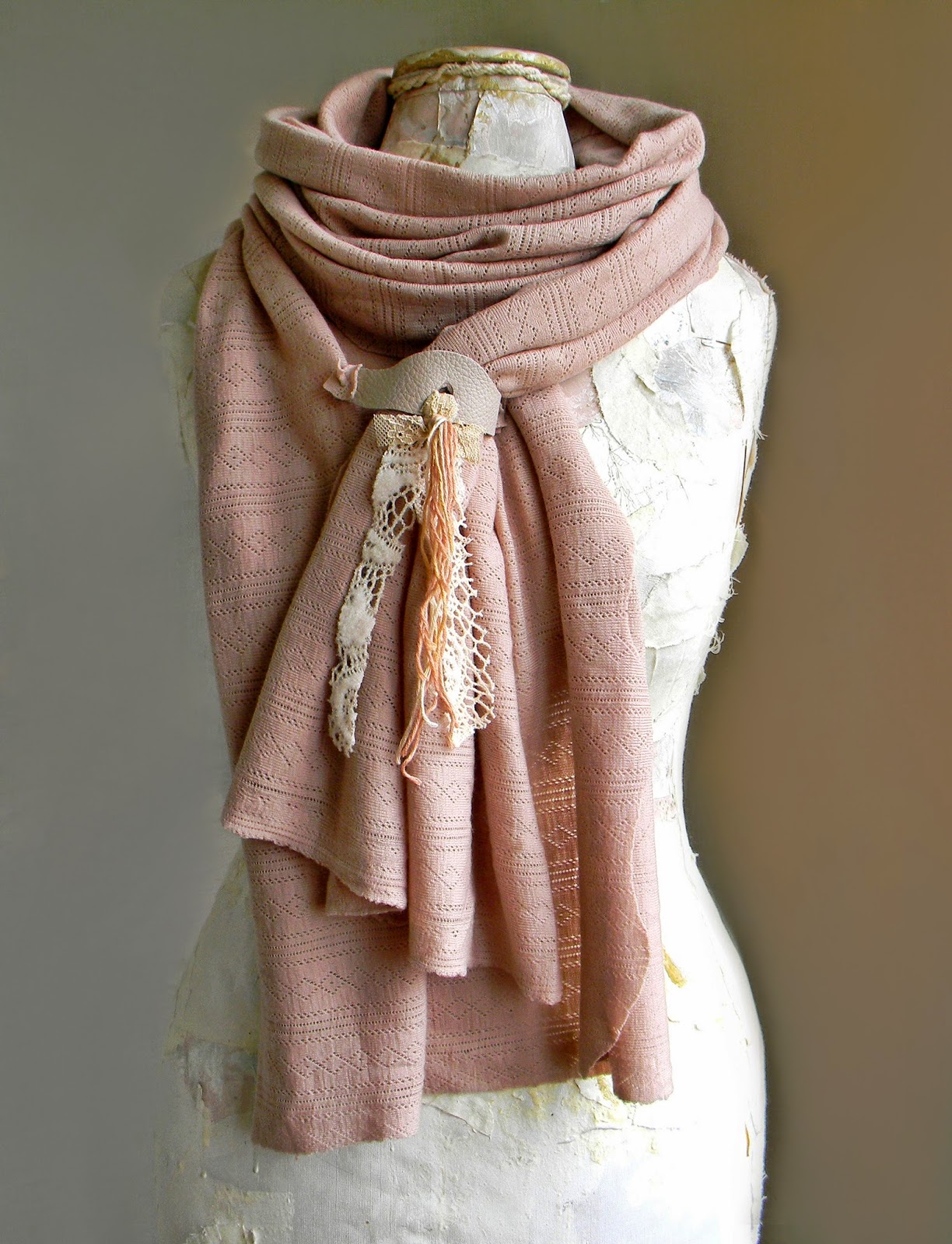 Wrapped Fashion Shawls Handmade Wide Scarf with Beautiful Applique for Women