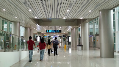 kereta api bandara soekarno hatta, harga tiket kereta bandara, dari bandara soekarno hatta ke bandung, skytrain kalayang kereta layang bandara