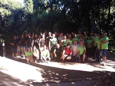 T'Avalem Moncofa, junto con los compañeros de otros T'Avalem, en el Jardín Botánico de Valencia.