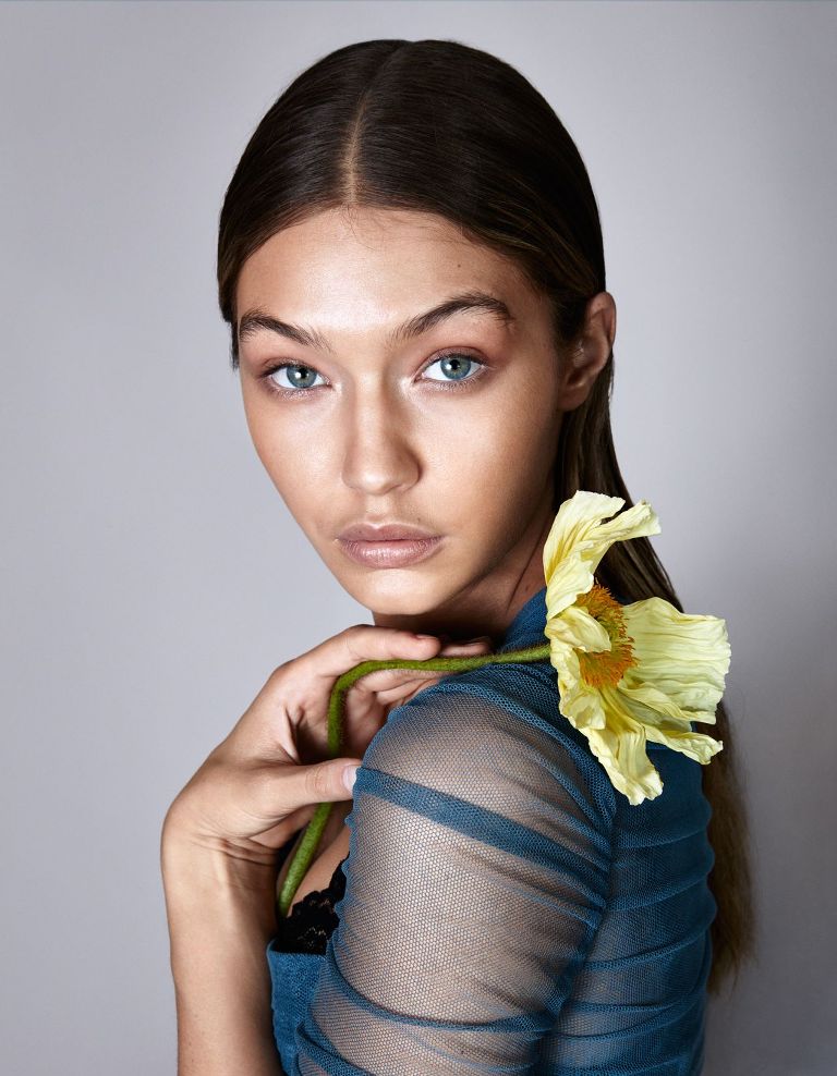 gigi hadid sexy models photo shoot vogue magazine germany