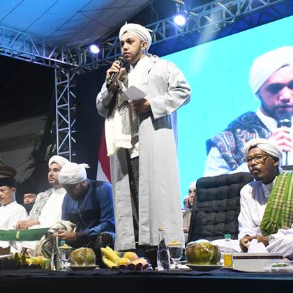 Peringatan Hari Jadi Ke-105 Kota Madiun-Madiun Bersholawat di Madiun Bersholawat Ngawi berita acara info agenda puncak terkini terbaru hari ini