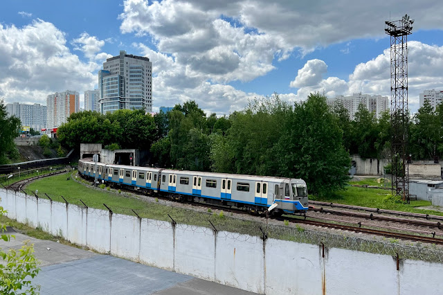 Проектируемый проезд № 6414, электродепо «Варшавское» Московского метрополитена, бизнес-центр «Варшавка Sky»