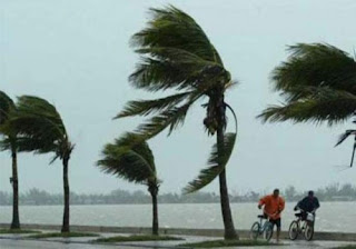 مديرية الأرصاد الجوية تحذر من موجة من الرياح القوية ستهب على عدد من المدن الساحلية بالمغرب