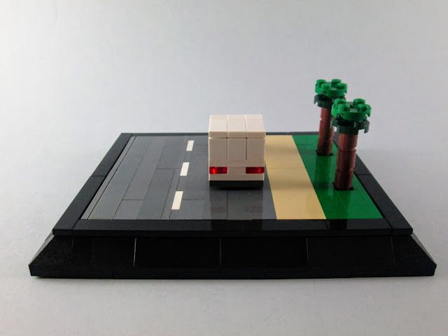 MOC LEGO Carrinha branca 3 wide 