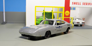 M2 Auto-Drivers Good Year 1969 Dodge Charger Daytona HEMI