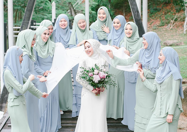 Image result for baju bridesmaid warna biru